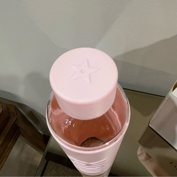 🚫SOLD🚫Dior Authentic Pink Water Bottle Dior Pink Zip Pouch Luxury Fitness Access - Picture 2 of 14